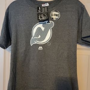 New Jersey Devils Glow in the Dark Youths Shirt - Large